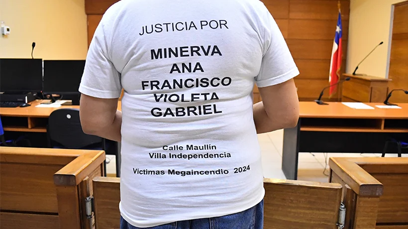 Afectados del megaincendio exigen plan de salud mental: 32% tiene riesgo suicida 