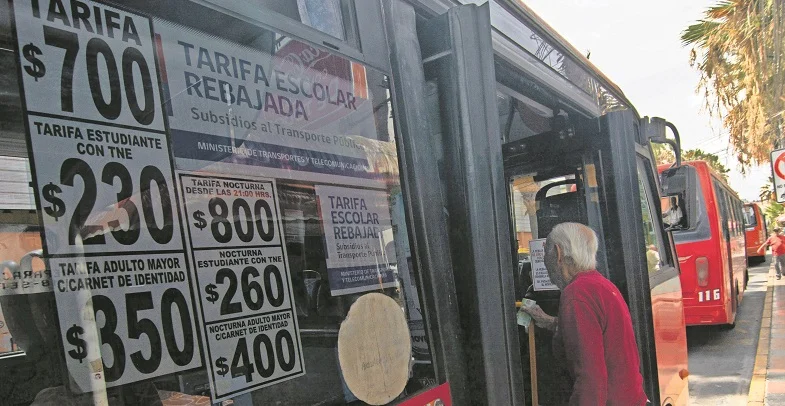 Zonas extremas como Arica sufrirán el mayor impacto del alza de la bencina  