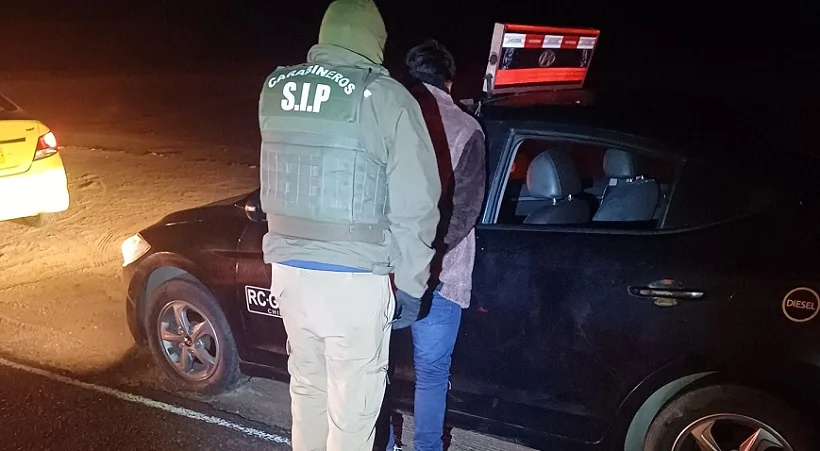 Tres vehículos robados y recuperados en operativo nocturno en la ruta al altiplano de Arica