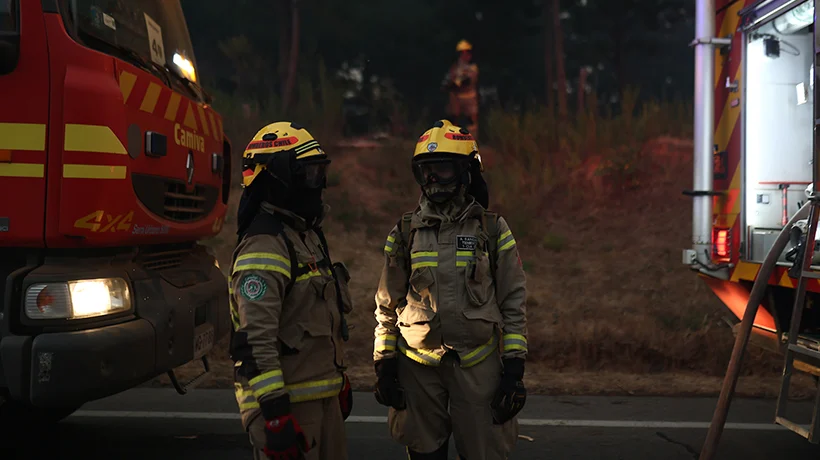 Incendio forestal en Casablanca se mantiene activo pero con menor intensidad en sector Valle Hermoso  